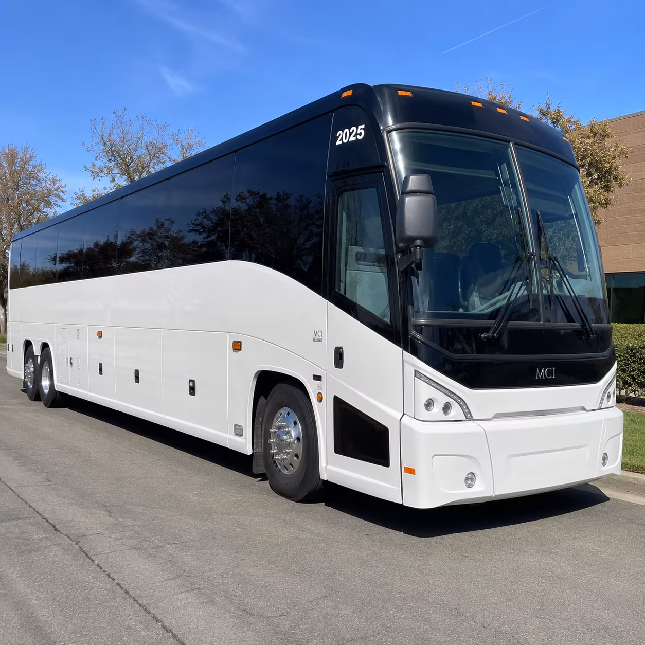 lenexa corporate event shuttle services to overland park and downtown kc